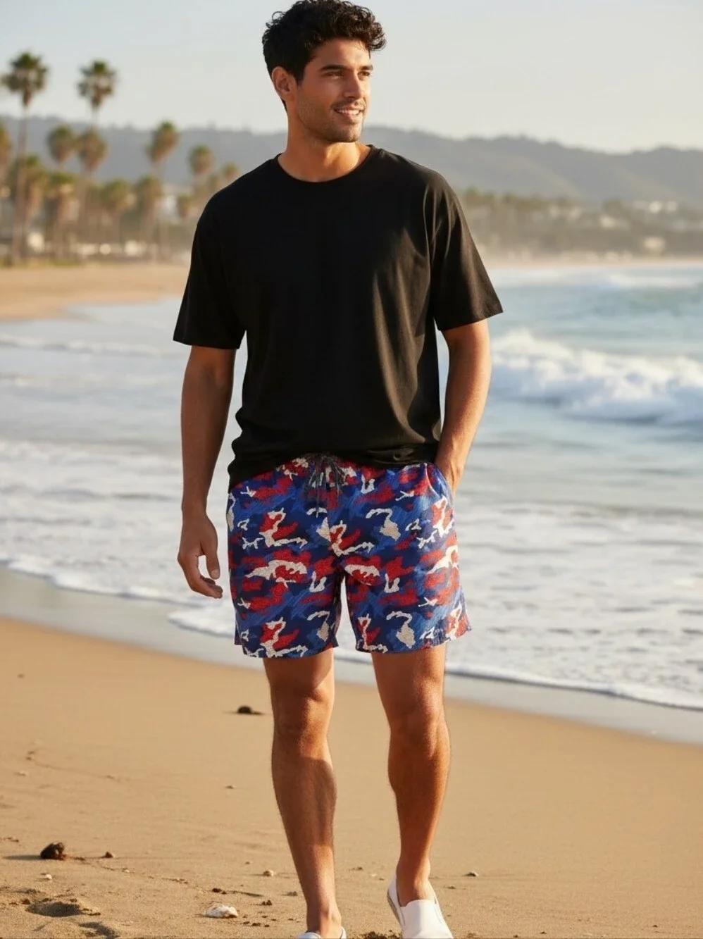 Nike Men's Large Red Blue Americana Camo Volley Lined Swim Trunks Surf Beach
